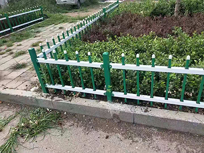 綠化帶草坪護(hù)欄